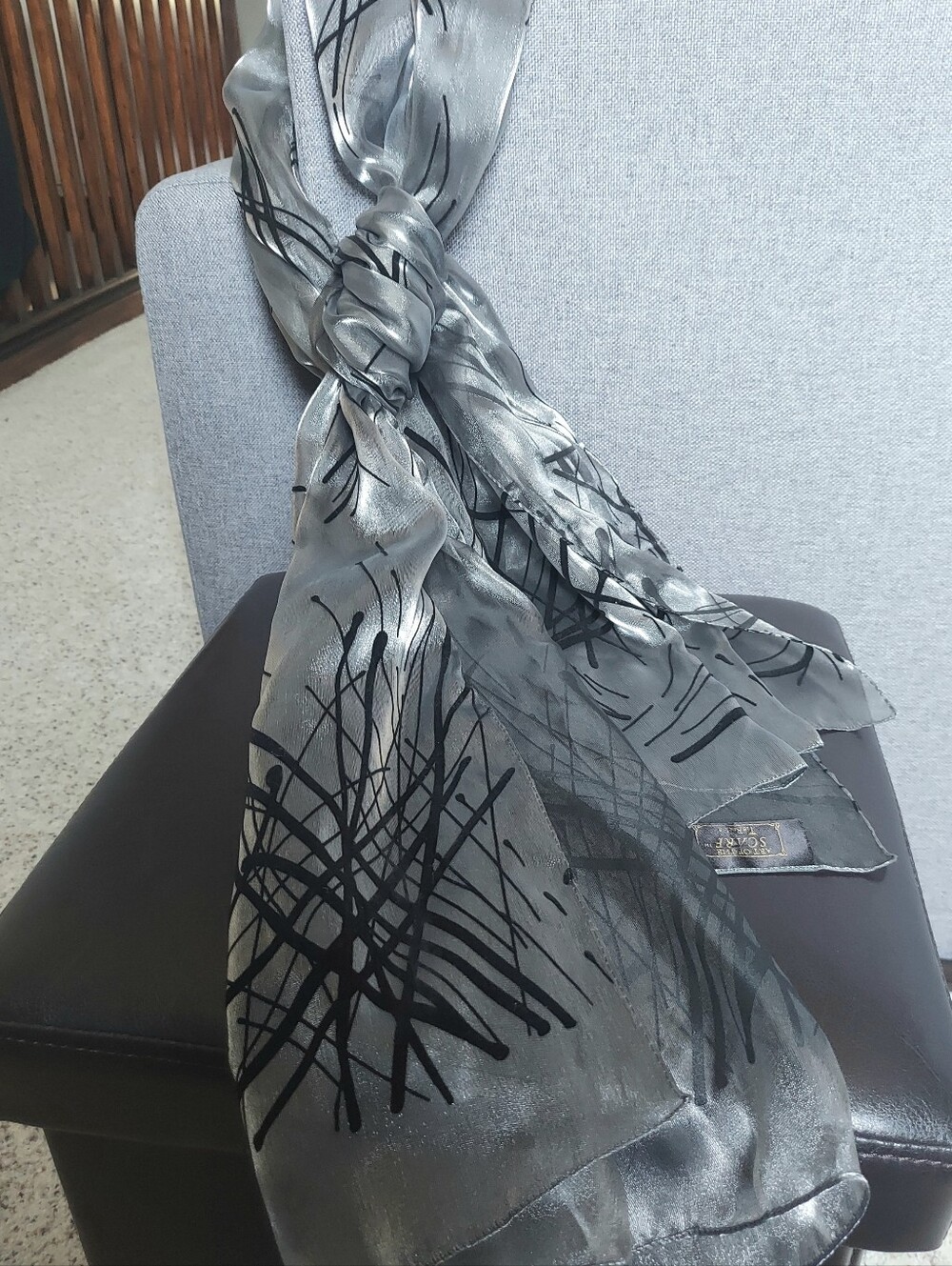 Art Of The Scarf Tie Rack Sheer Metallic Grey Scarf With Velvet Abstract Decor - Picture 6 of 6